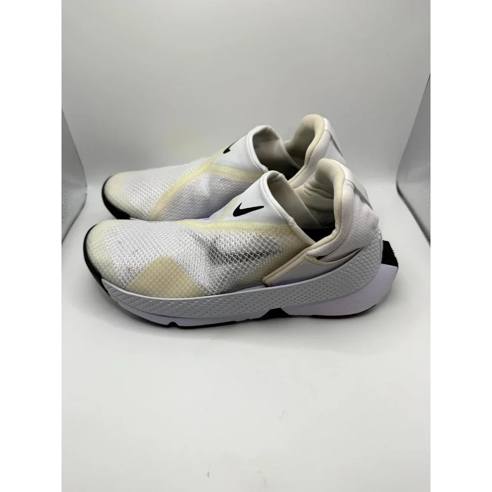 Nike Go FlyEase‎ DR5540-102 Womens 8 Sneakers Summit White Swoosh Slip On Shoes